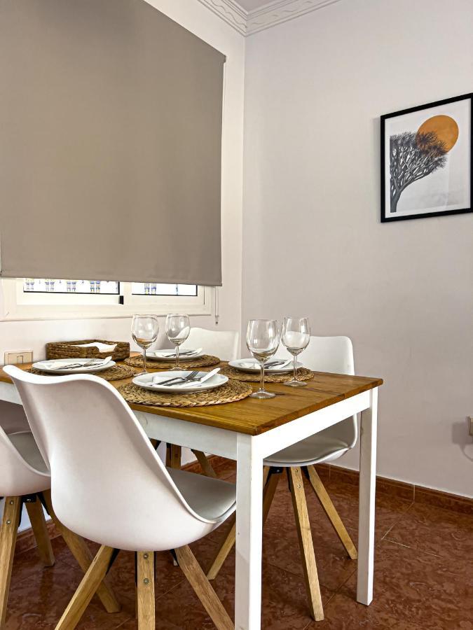 Apartment 100 M From The Beach Arinaga Extérieur photo